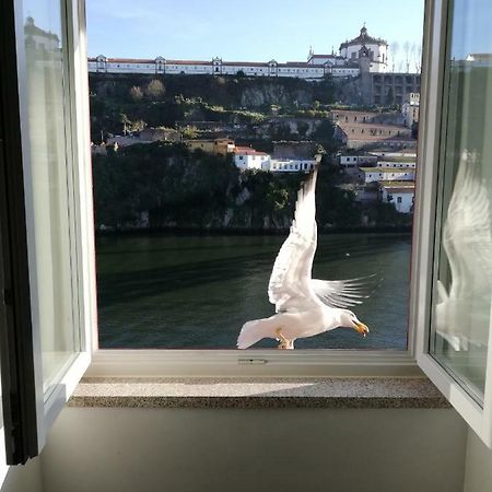 Red House By The River Apartment Porto Bagian luar foto