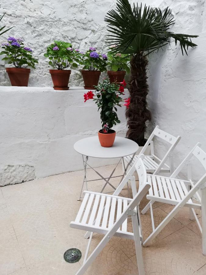 Red House By The River Apartment Porto Bagian luar foto