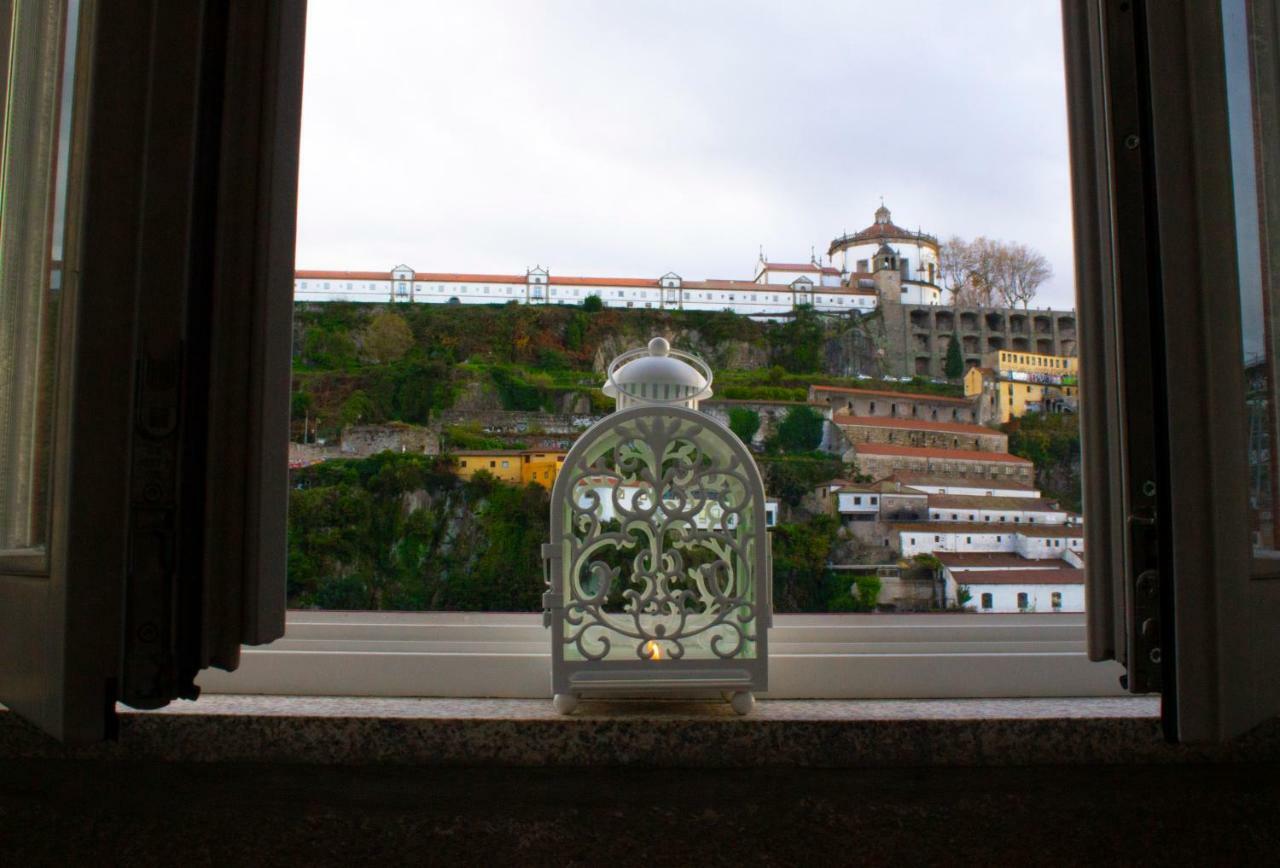 Red House By The River Apartment Porto Bagian luar foto